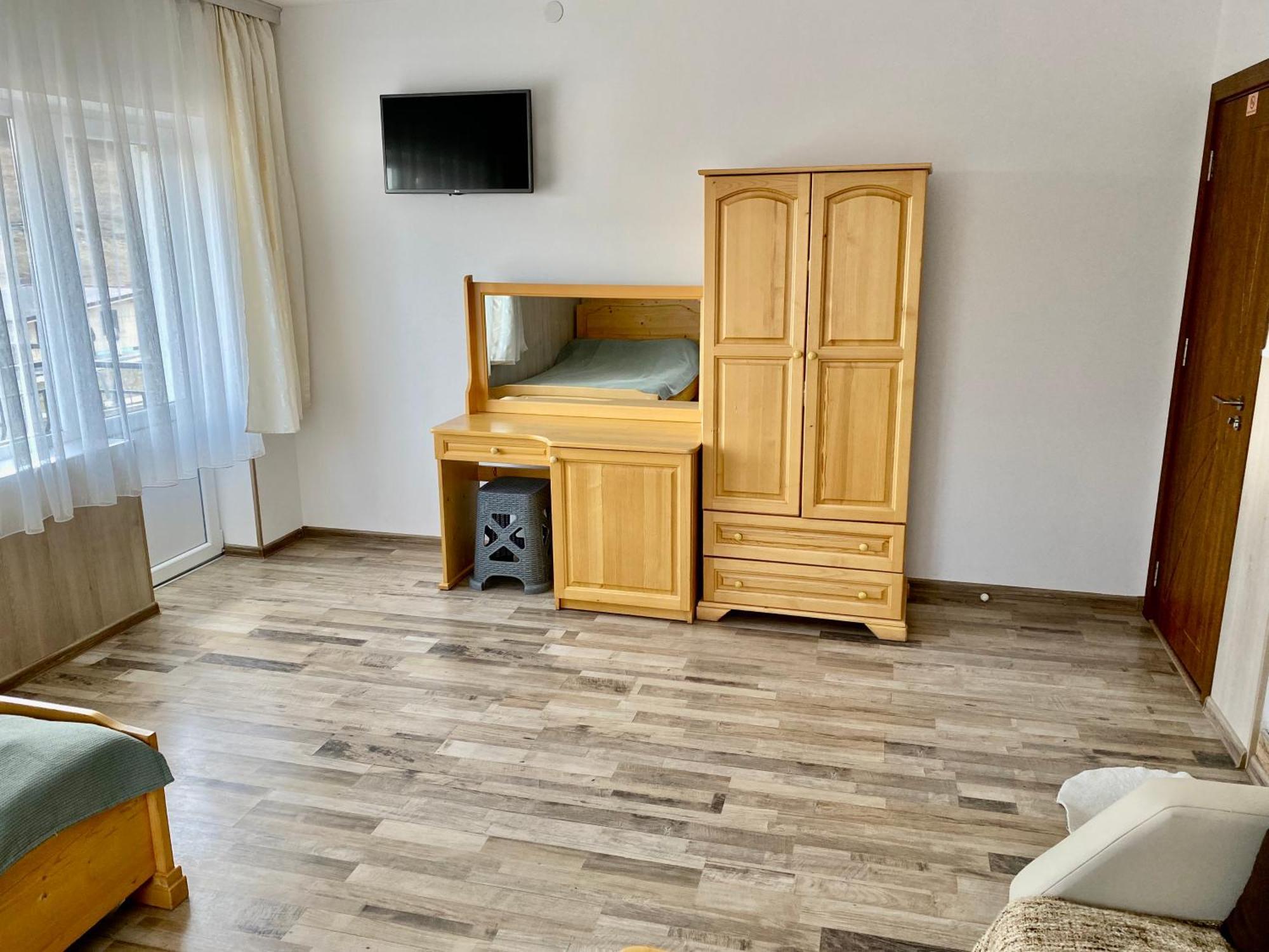 Къща За Гости "Марина Ливада" Velingrad Ngoại thất bức ảnh