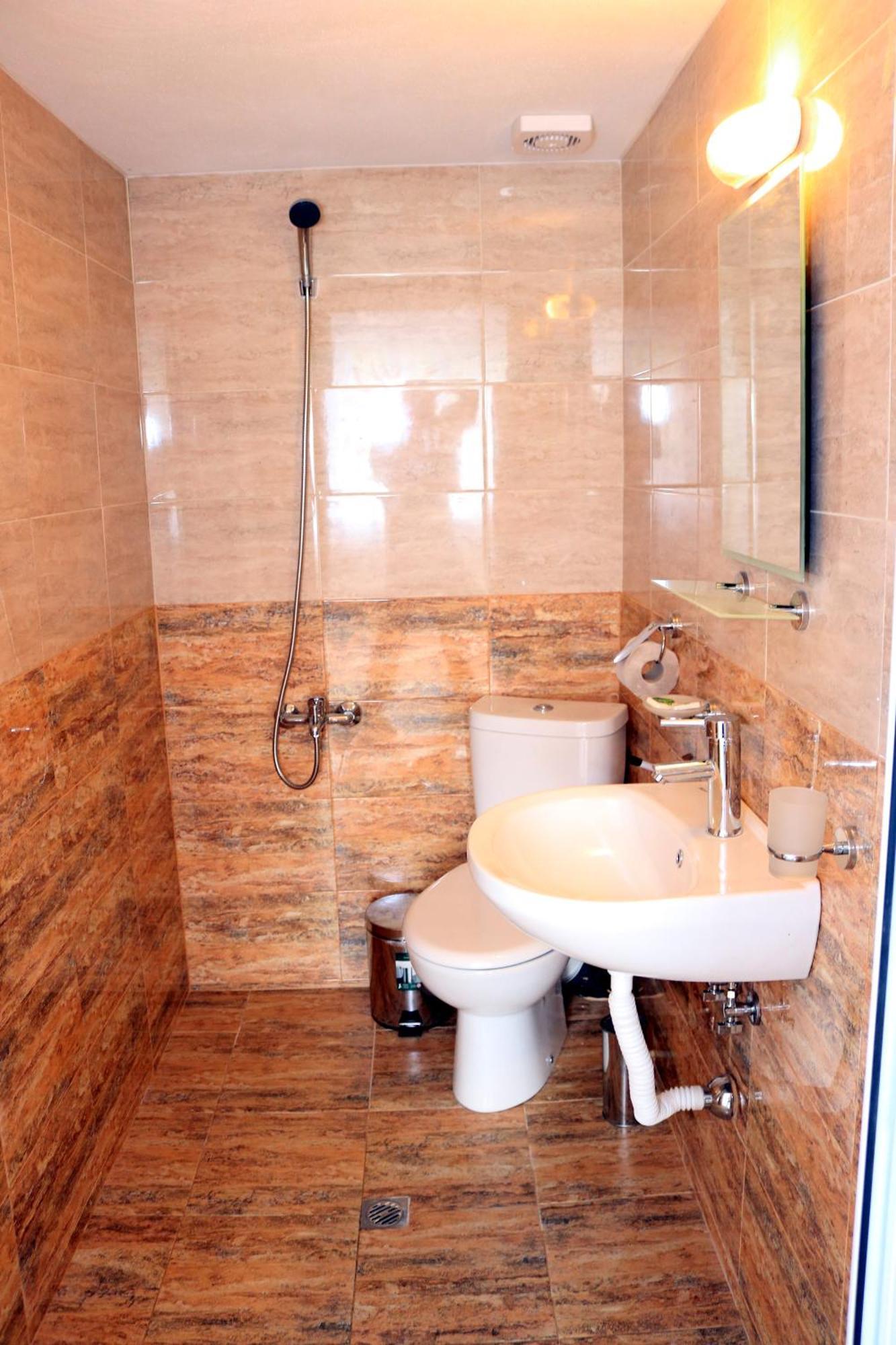 Къща За Гости "Марина Ливада" Velingrad Ngoại thất bức ảnh